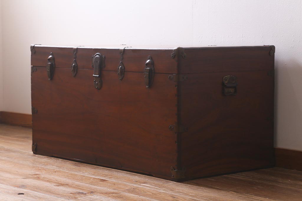 イギリスアンティーク 骨董品 木製 大型トランク 収納箱テーブル 古道具 木箱