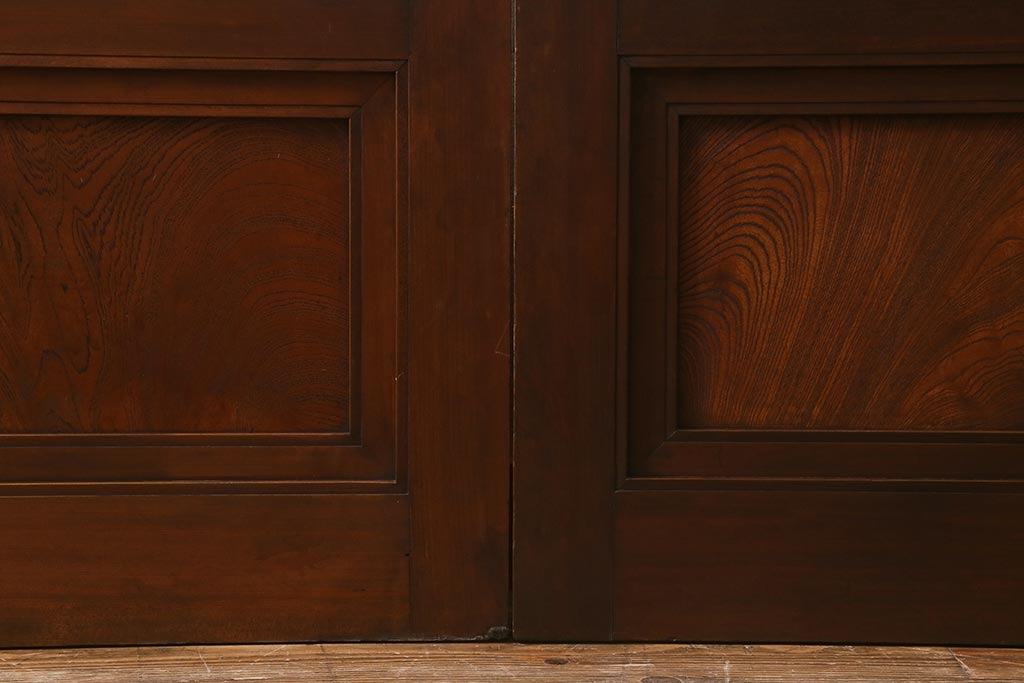 アンティーク建具　和製アンティーク　ヒノキ材　腰板ケヤキ材　上手物!　珍しいデザインが目を引くガラス戸4枚セット(引き戸、建具)(R-042036)