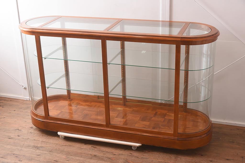中古　最高級品　パーケットが魅力的なオーバルガラスケース(Rガラス、陳列棚、ショーケース、飾り棚)(R-042154)