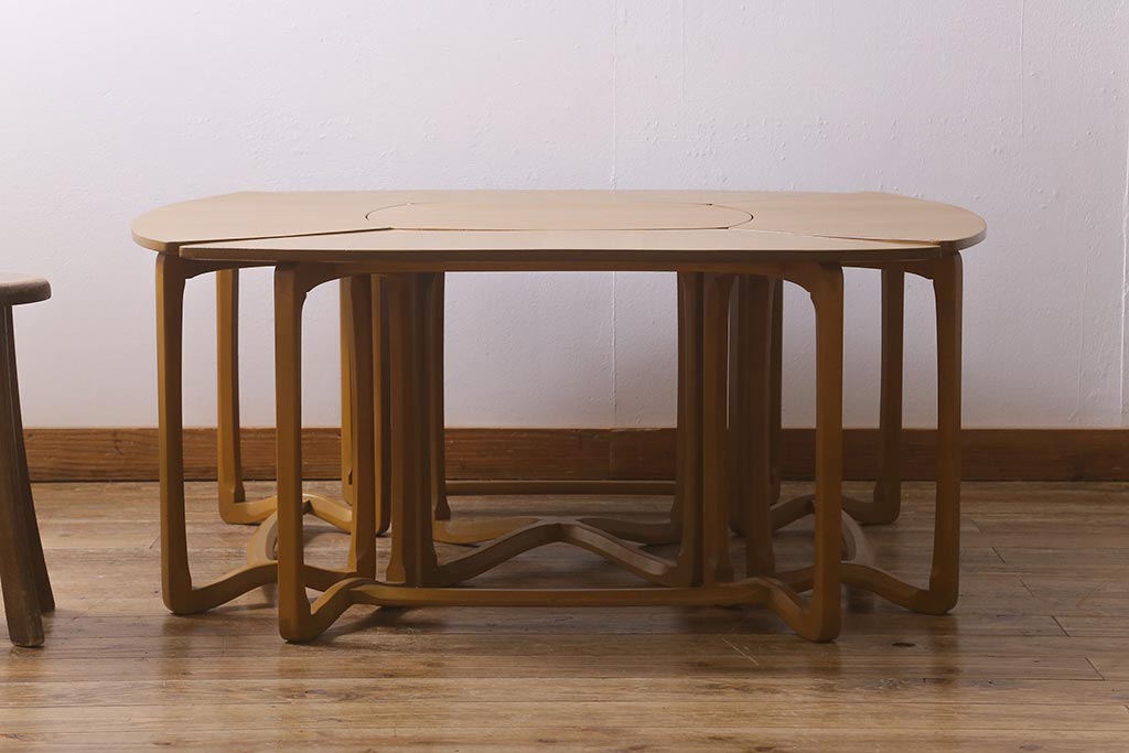 ヴィンテージ家具　イギリスビンテージ　ERCOL(アーコール)　レアもの!　様々な使い方ができるコーヒーテーブルセット(サイドテーブル)(R-042167)