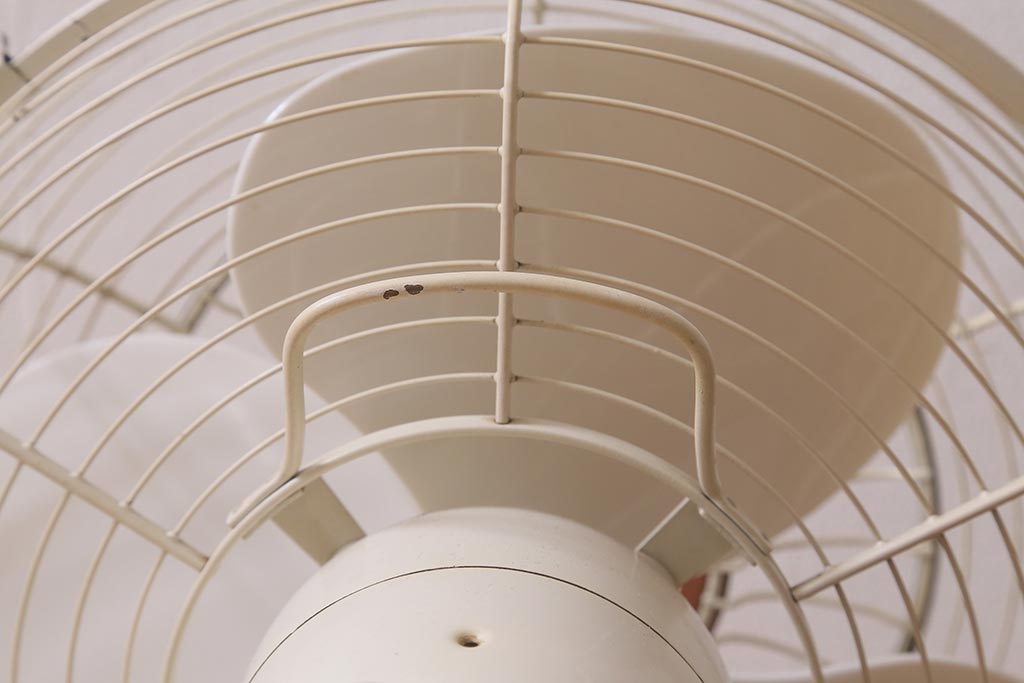 レトロ雑貨　三菱電機　MITSUBISHI　箱付き　白樺色　ノスタルジックな扇風機(ファン)(R-042177)