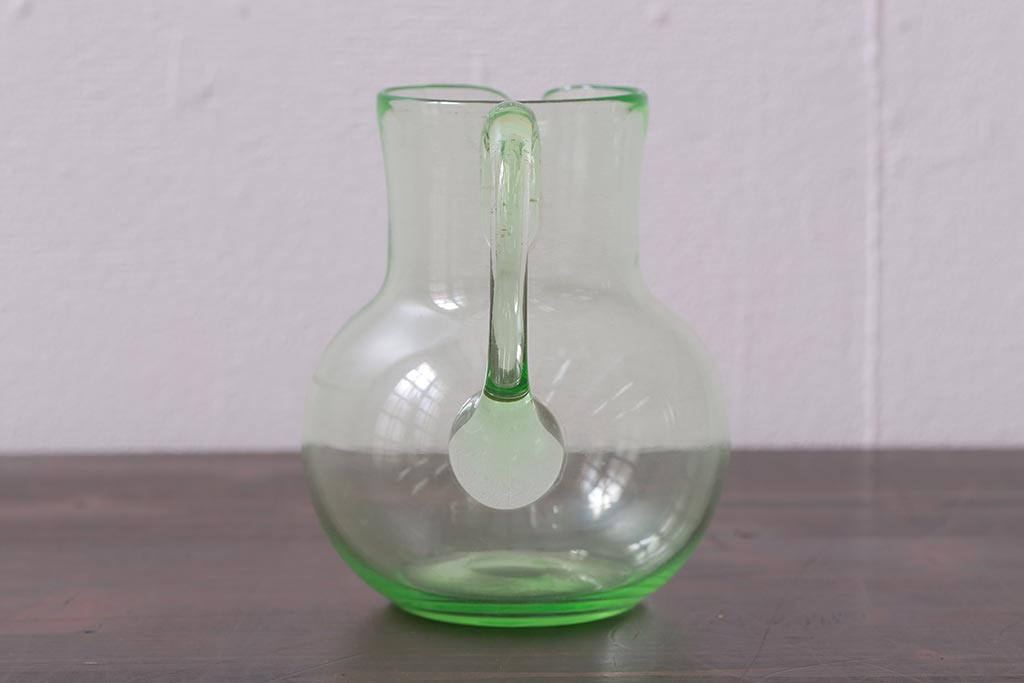 レトロ雑貨　昭和初期　ウランガラス　ピッチャー(水差し、水注、和ガラス)(R-042198)