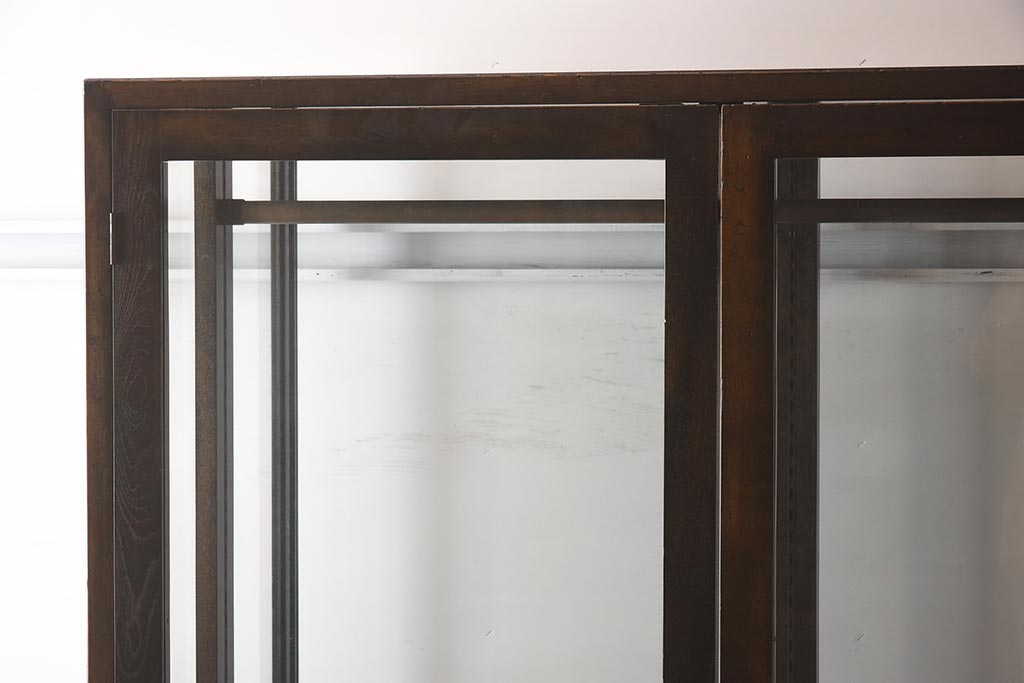 中古　吊りタイプ　アンティークテイストでシンプルなガラスケース(ショーケース、陳列棚)(R-042203)