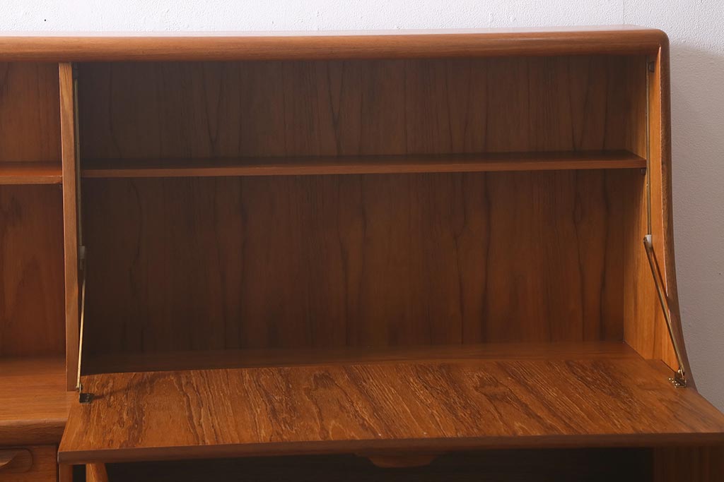 ヴィンテージ家具 北欧家具 Younger(ヤンガー社) チーク材 細部