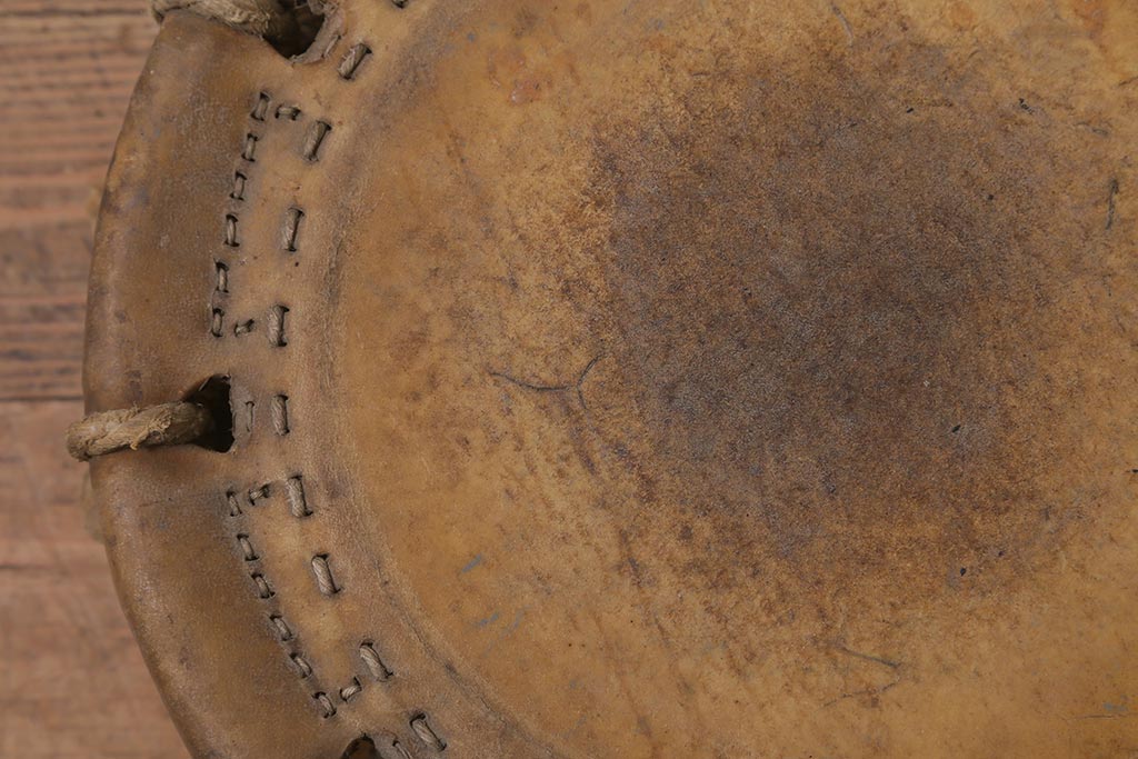 戦前　古い欅刳り貫き締め太鼓(ケヤキ太鼓、和太鼓、和楽器)(R-042297)