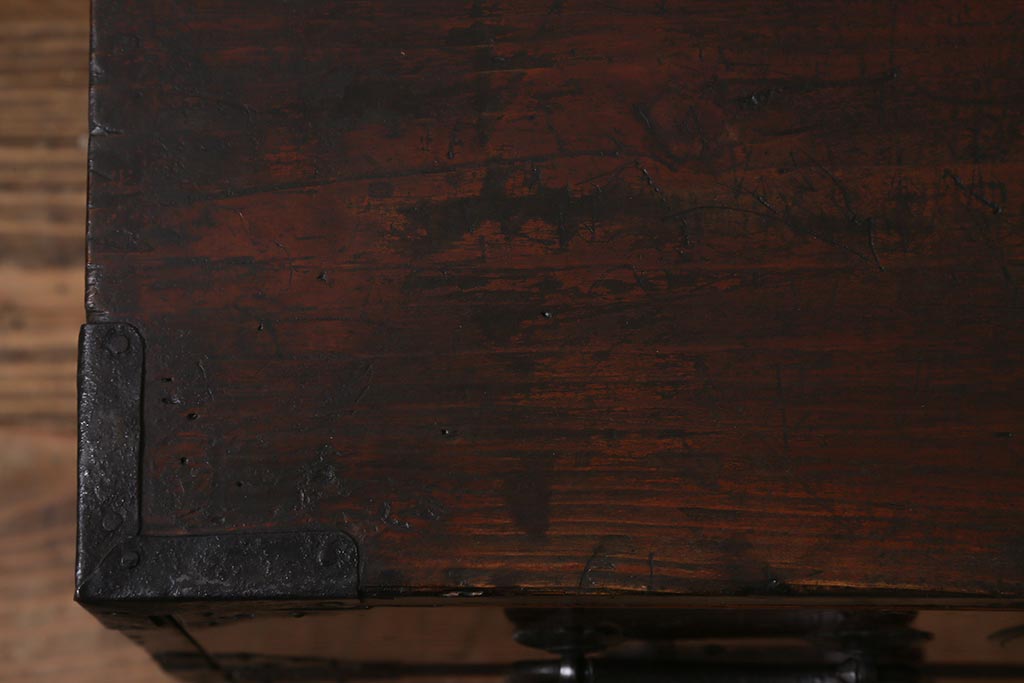 アンティーク家具　明治大正期　前面ケヤキ材　漆塗り　上品な和の雰囲気漂う相馬箪笥ローボード(ローチェスト、引き出し、衣装箪笥)(R-042298)