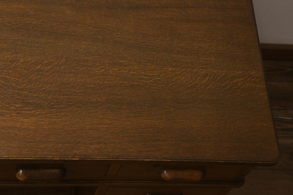 レトロ家具　ナラ材　昭和レトロな雰囲気満載の両袖デスク(机、在宅ワーク、在宅用両袖机、在宅ワーク、在宅用ワークデスク、勉強机)(R-042301)