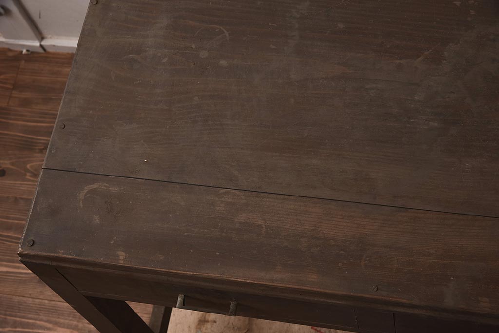 レトロ家具　昭和中期　栗材　ノスタルジックな雰囲気が魅力の片袖机(ワークデスク、在宅ワーク、在宅用、勉強机)(R-042332)