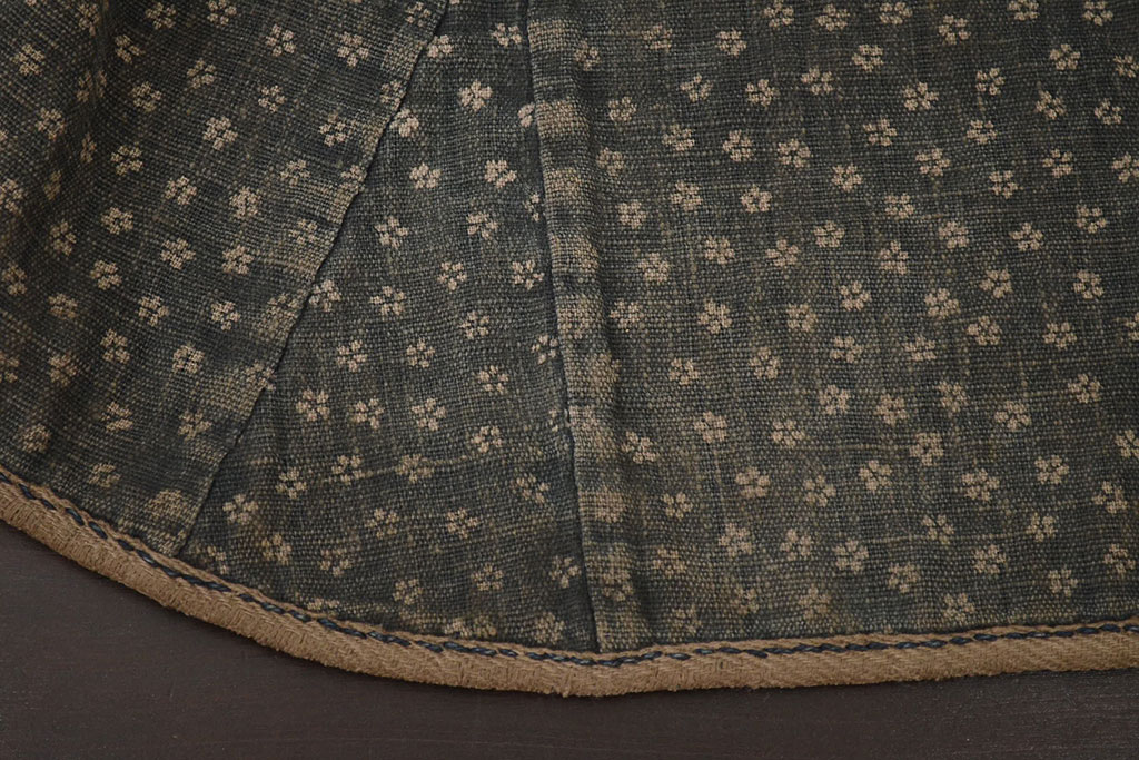 アンティーク雑貨　明治〜大正　古い火消し頭巾(刺子、木綿、藍染、古布)(R-042401)