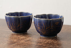 江戸期　古伊万里　染付　麒麟　花の図　約18cm　6寸　大胆な図柄と藍色が目を惹く鉢(六寸、和食器、和皿)(R-077088)