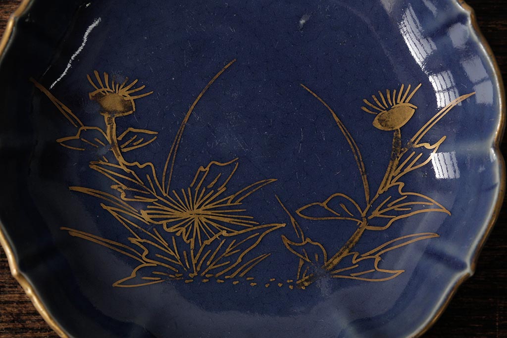 アンティーク雑貨　江戸期　古伊万里　瑠璃金彩花文小皿3枚セット(変形皿、和食器)(R-042528)