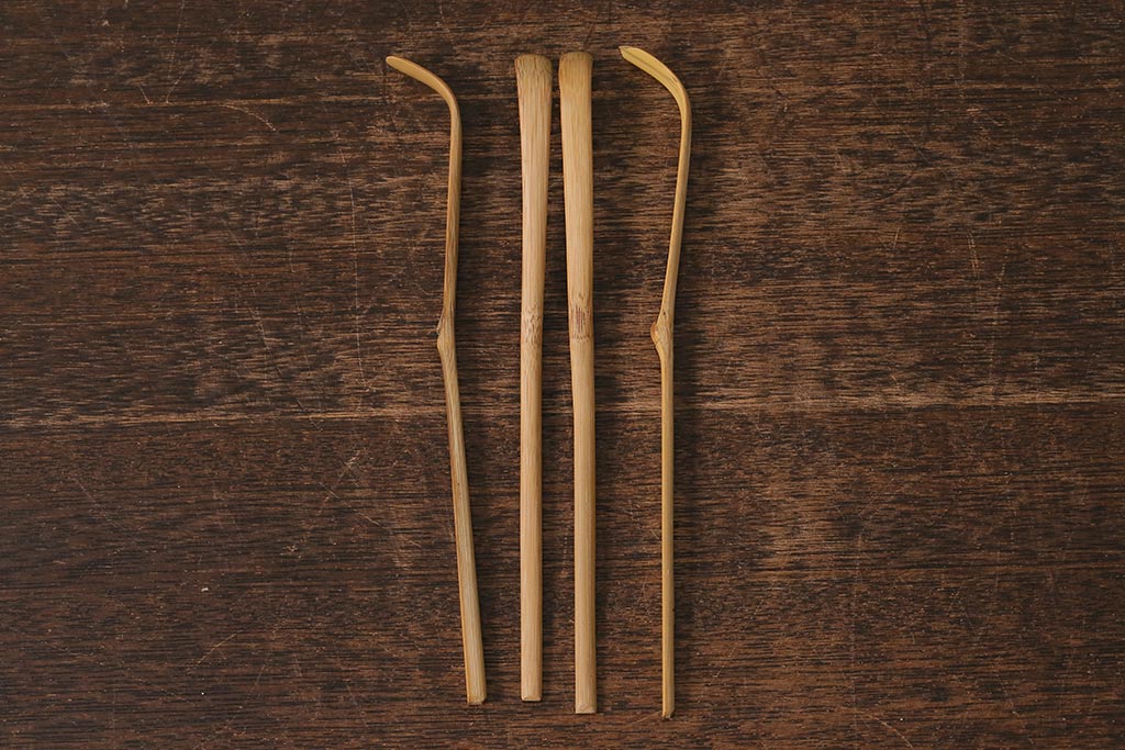 アンティーク雑貨　竹製　茶杓4本セット　在銘　武蔵野、好日など(茶道具)(R-042567)