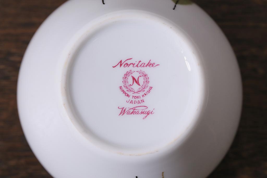 アンティーク雑貨　昭和レトロ　ノリタケ(Noritake)　若杉シリーズ　カップ&ソーサー5客(シュガーポット、シュガースプーン)(R-042570)