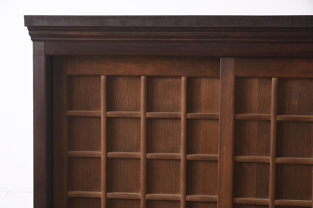 アンティーク家具　黒柿材　古い趣が魅力の木製下駄箱(収納棚、キャビネット)(R-042582)