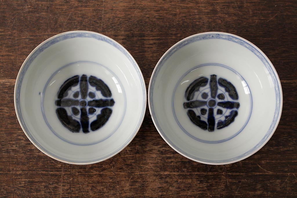 アンティーク雑貨　江戸期　古伊万里　色絵染付蓋茶碗2客セット(和食器)(R-042588)