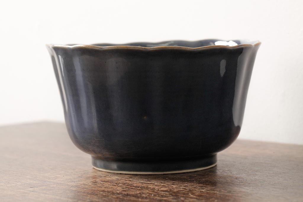 アンティーク雑貨　江戸期　古伊万里　瑠璃金輪花深鉢(深皿、和食器)(R-042838)