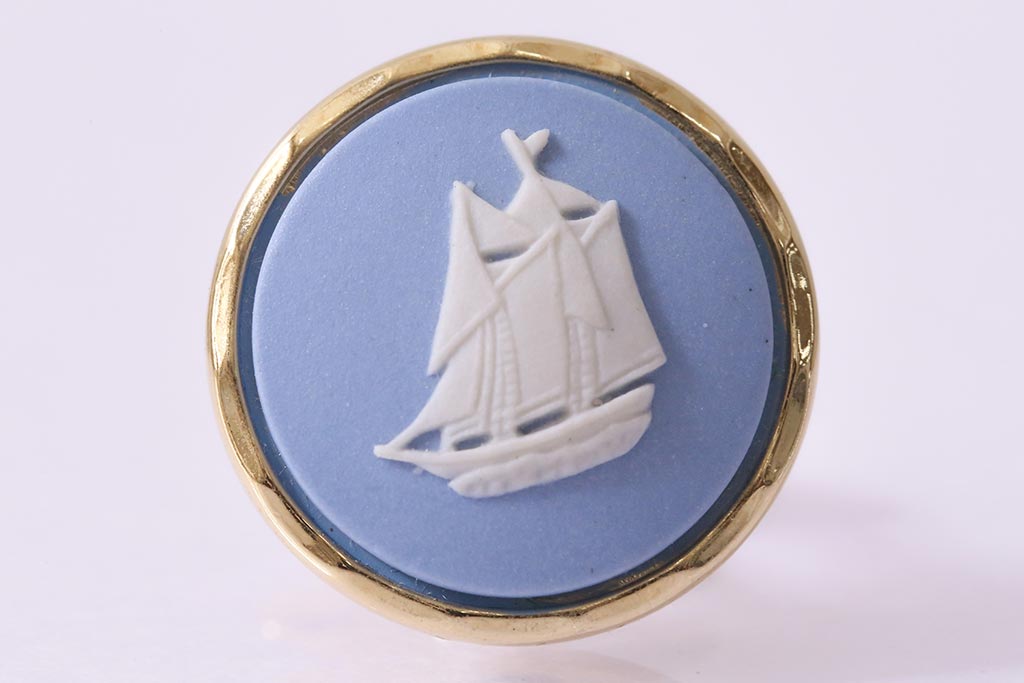 中古　Wedgewood by Stratton　ウェッジウッド　ストラットン　ジャスパー　帆船モチーフのカフス(アクセサリー)(R-042929)