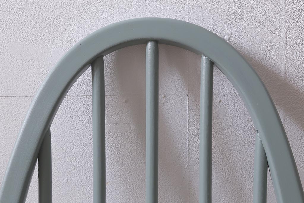 ヴィンテージ家具　ERCOL(アーコール)　淡いグリーンのペイントがおしゃれなクエーカーチェア(ダイニングチェア、椅子、ビンテージ)(R-042944)