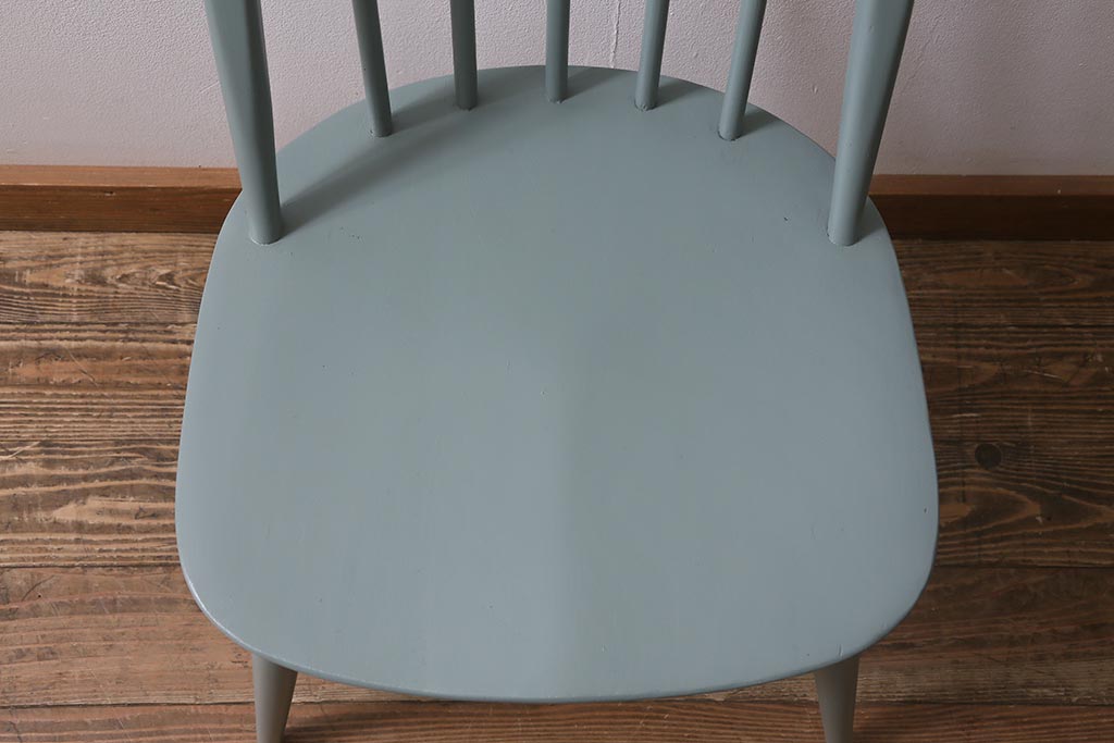 ヴィンテージ家具　ERCOL(アーコール)　淡いグリーンのペイントがおしゃれなクエーカーチェア(ダイニングチェア、椅子、ビンテージ)(R-042944)