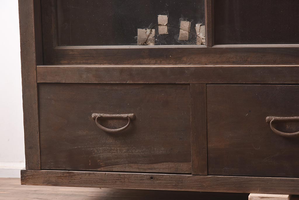 アンティーク家具　ヒノキ材　シンプルなガラス戸棚(サイドボード、キャビネット、収納棚)(R-042953)
