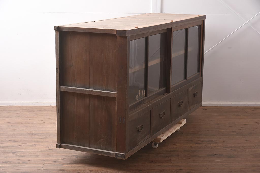 アンティーク家具　ヒノキ材　シンプルなガラス戸棚(サイドボード、キャビネット、収納棚)(R-042953)