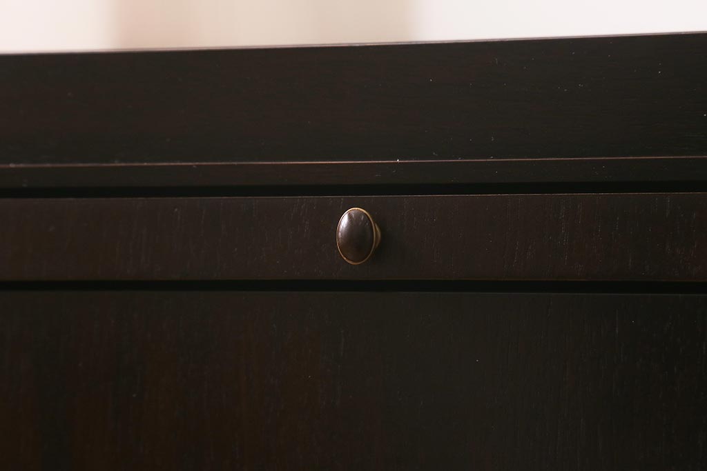 在庫未使用品　IDC大塚家具　ヘンレドン(HENREDON)　Barbara Barry　B8003-06　WN　ナイトテーブル(チェスト)(定価約75万円)(R-042975)