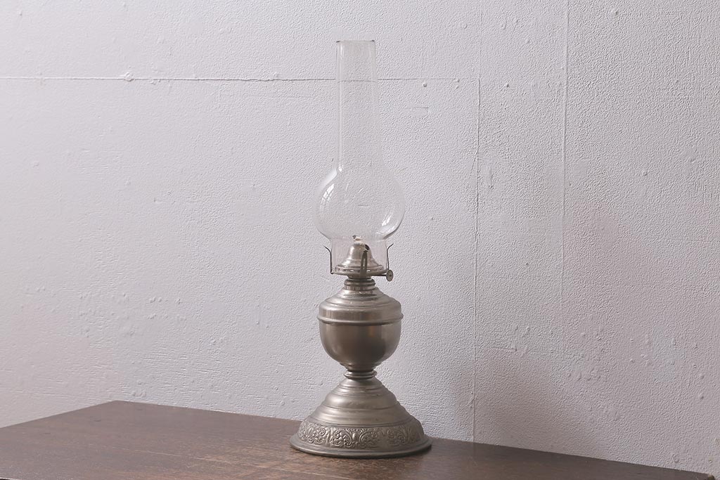 アンティーク雑貨　昭和初期　金属製のボディがおしゃれなオイルランプ(灯油ランプ)(R-042981)