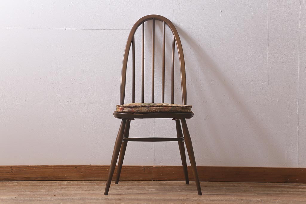 ヴィンテージ家具　ERCOL(アーコール)　クッション付き　カントリースタイルにも合うクエーカーチェア(椅子、ビンテージ)(R-042989)