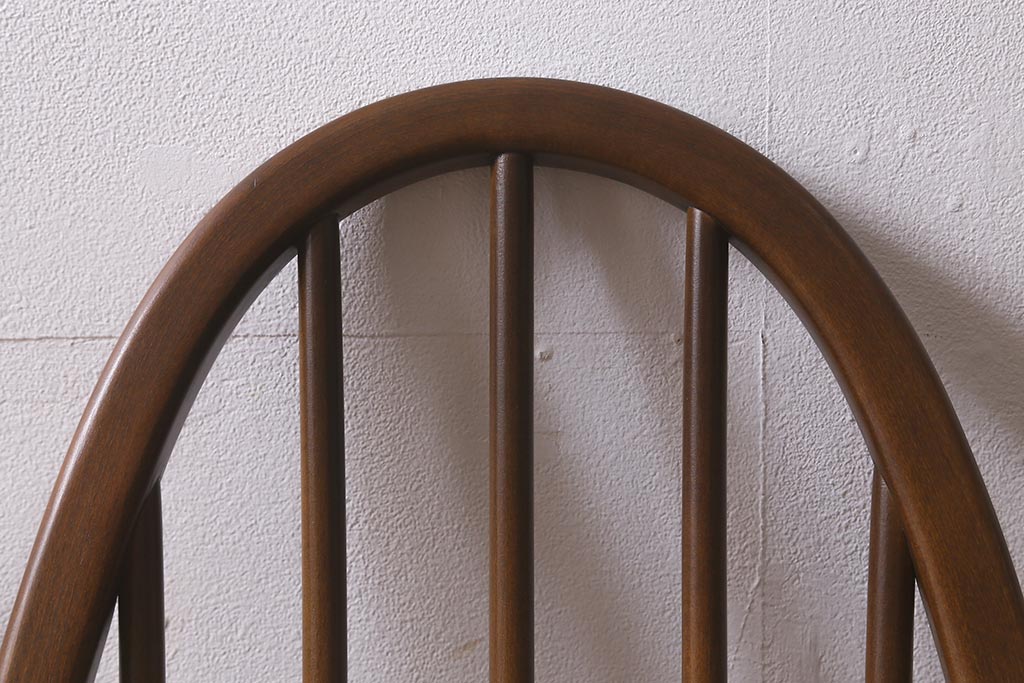 ヴィンテージ家具　ERCOL(アーコール)　クッション付き　カントリースタイルにも合うクエーカーチェア(椅子、ビンテージ)(R-042989)