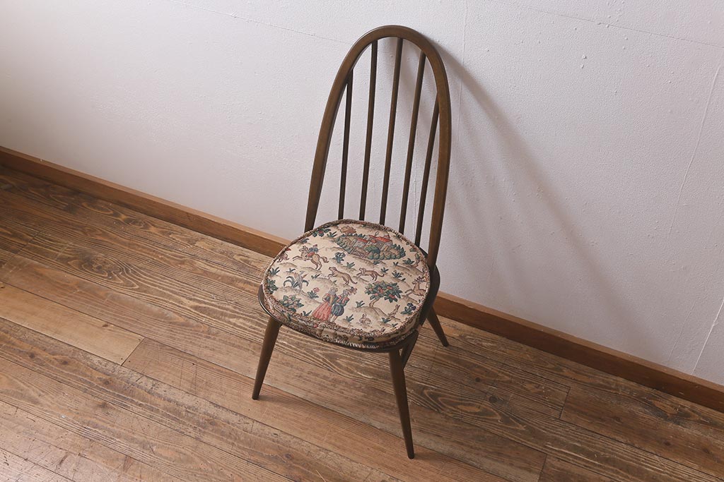 ヴィンテージ家具　ERCOL(アーコール)　クッション付き　カントリースタイルにも合うクエーカーチェア(椅子、ビンテージ)(R-042991)