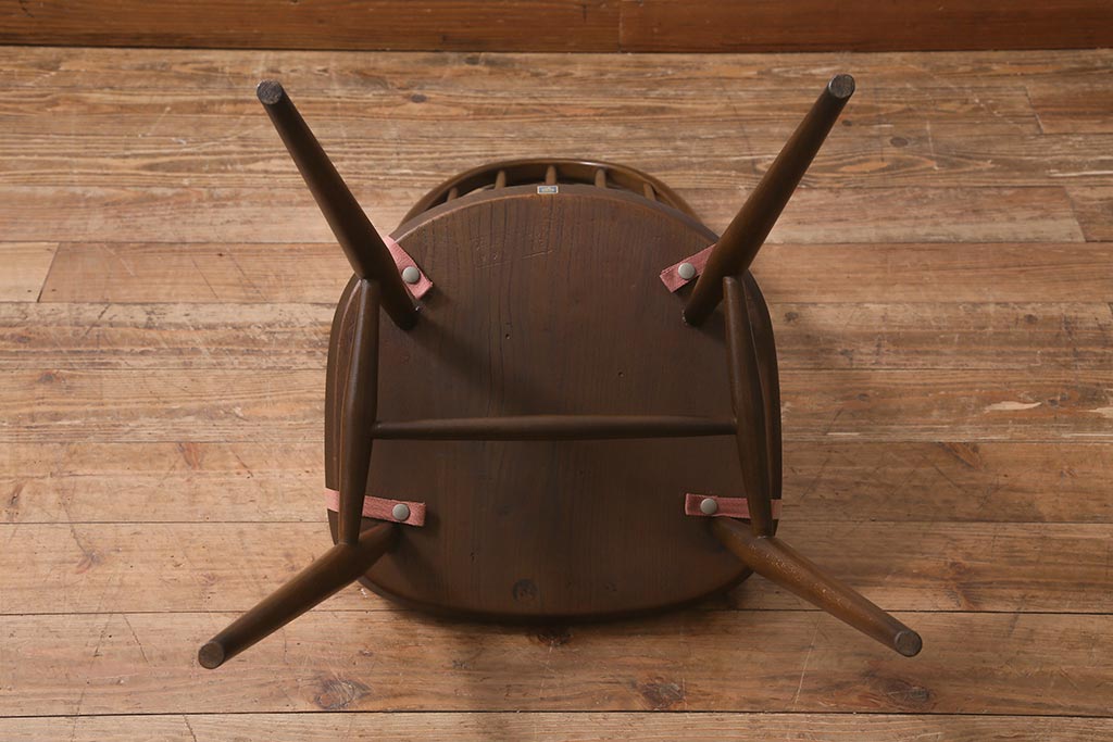 ヴィンテージ家具　ERCOL(アーコール)　クッション付き　カントリースタイルにも合うクエーカーチェア(椅子、ビンテージ)(R-042991)