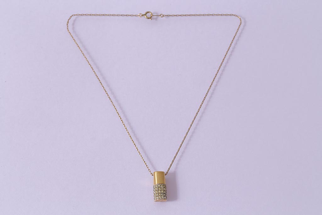 ビンテージアクセサリー　和製ビンテージ　クラシカルなデザインのネックレス(R-043016)