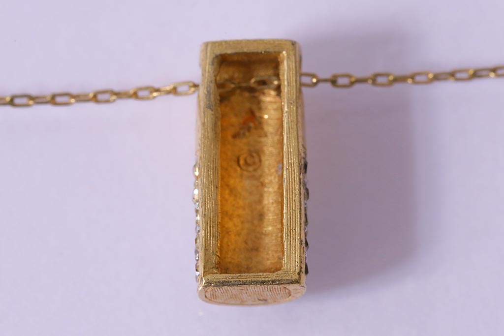 ビンテージアクセサリー　和製ビンテージ　クラシカルなデザインのネックレス(R-043016)