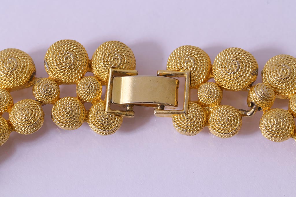 ビンテージアクセサリー　和製　統一感のあるデザインのアクセサリー2点(ネックレス・イヤリング)(R-043019)