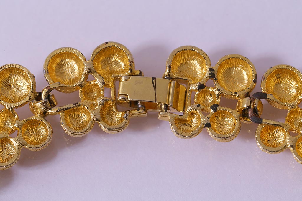 ビンテージアクセサリー　和製　統一感のあるデザインのアクセサリー2点(ネックレス・イヤリング)(R-043019)