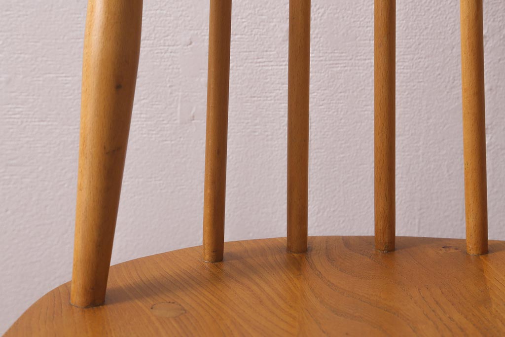 ヴィンテージ家具　イギリスビンテージ　ERCOL(アーコール)　ゴールドスミス　ナチュラルな木色のチェア (ダイニングチェア、椅子)(R-043028)