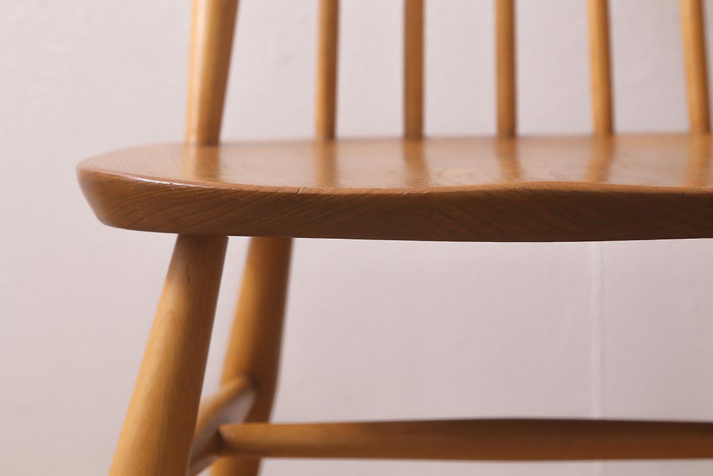 ヴィンテージ家具　イギリスビンテージ　ERCOL(アーコール)　ゴールドスミス　ナチュラルな木色のチェア (ダイニングチェア、椅子)(R-043028)