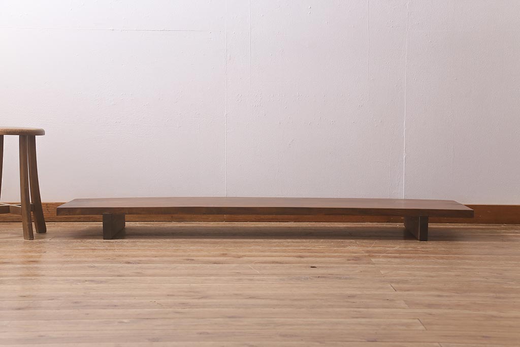 アンティーク家具　大正昭和初期　楓(カエデ)一枚板　大振りなサイズの裁ち板(ローテーブル、作業台、飾り台、陳列台)(R-043037)