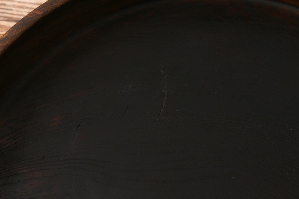 アンティーク雑貨　和製アンティーク　昭和初期　総ケヤキ材　木製　木の風合いが味わい深いお盆(トレー、丸盆)(R-043042)