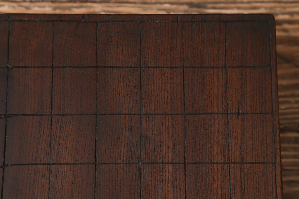アンティーク雑貨　明治大正期　総ケヤキ材　はっきりとした木目が印象的な将棋盤(飾り台、花台)(R-043046)