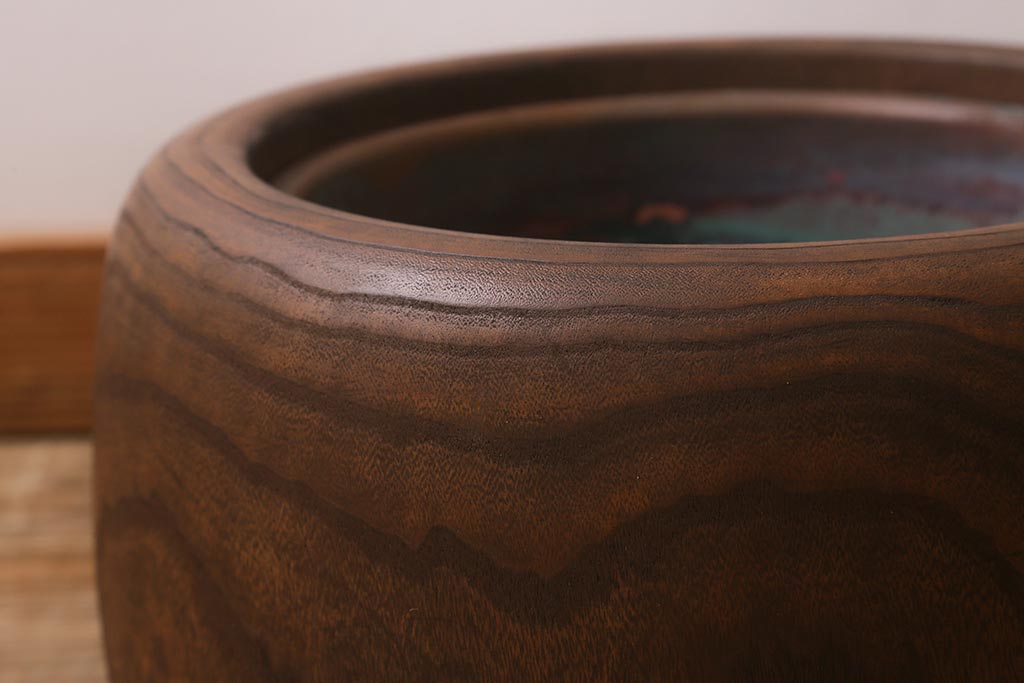 アンティーク雑貨　和製アンティーク　味のある木目を楽しめる刳り貫き火鉢(木製火鉢、丸火鉢、手あぶり)(R-043047)