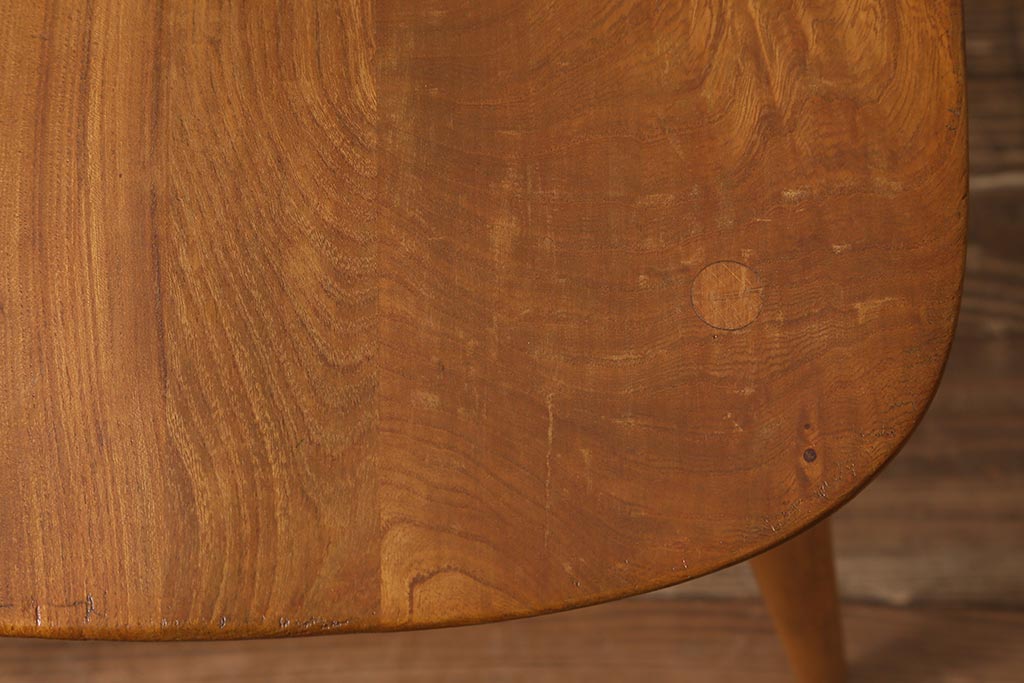 イギリスビンテージ　ERCOL(アーコール)　ゴールドスミス　ナチュラルスタイルにぴったりのチェア(椅子)(R-043078)