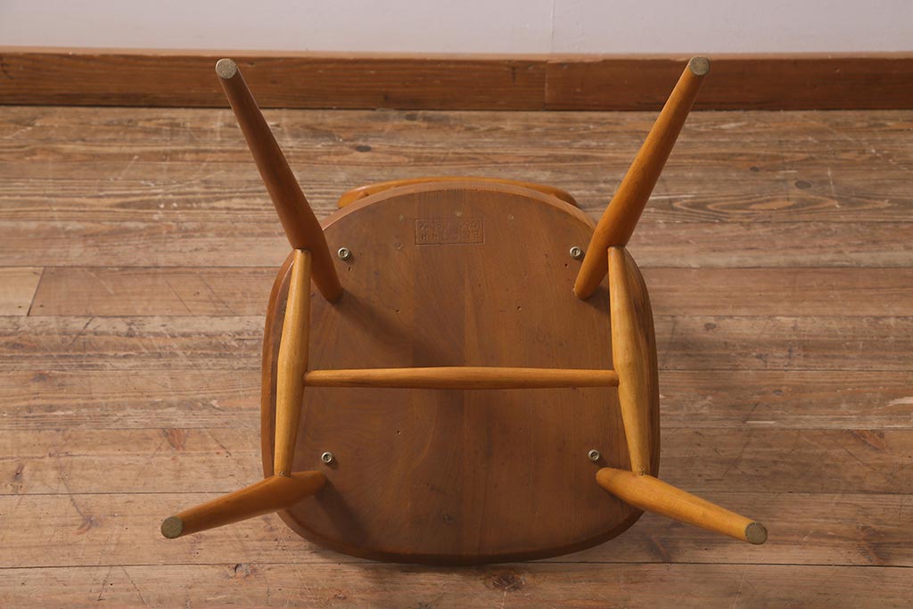 イギリスビンテージ　ERCOL(アーコール)　ゴールドスミス　ナチュラルスタイルにぴったりのチェア(椅子)(R-043078)