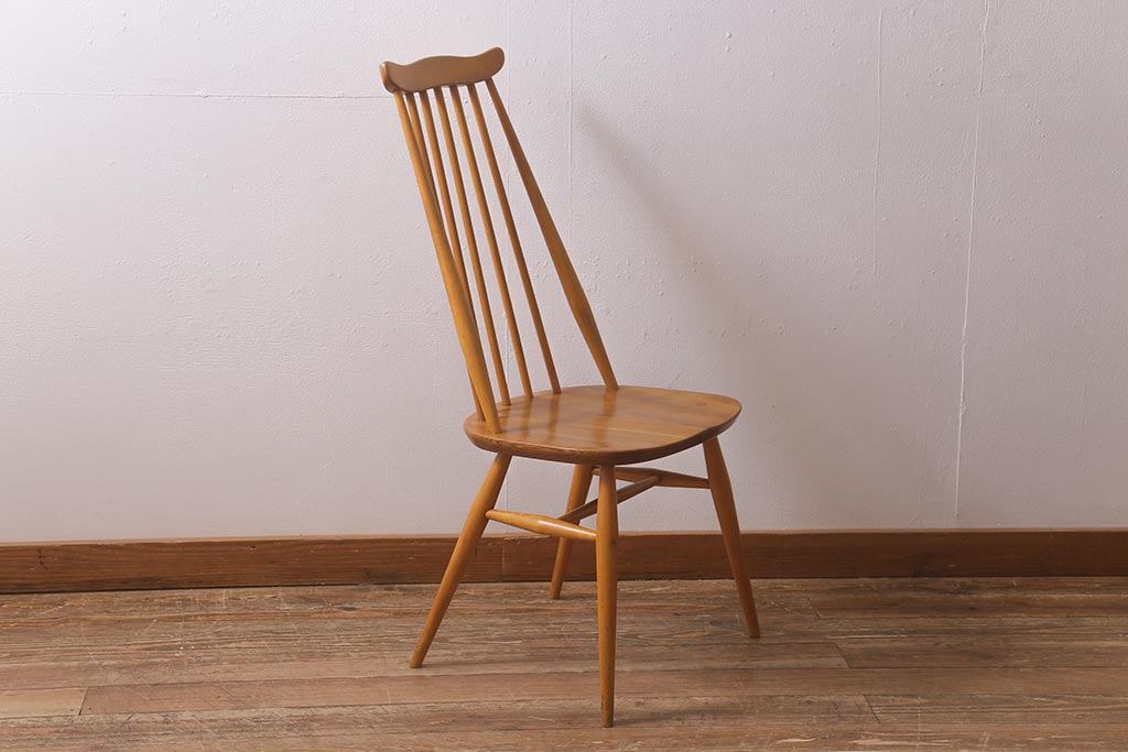 イギリスビンテージ　ERCOL(アーコール)　ゴールドスミス　ナチュラルスタイルにぴったりのチェア(椅子)(R-043079)