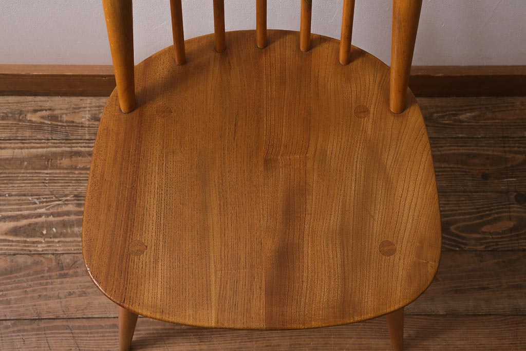 イギリスビンテージ　ERCOL(アーコール)　ゴールドスミス　ナチュラルスタイルにぴったりのチェア(椅子)(R-043079)