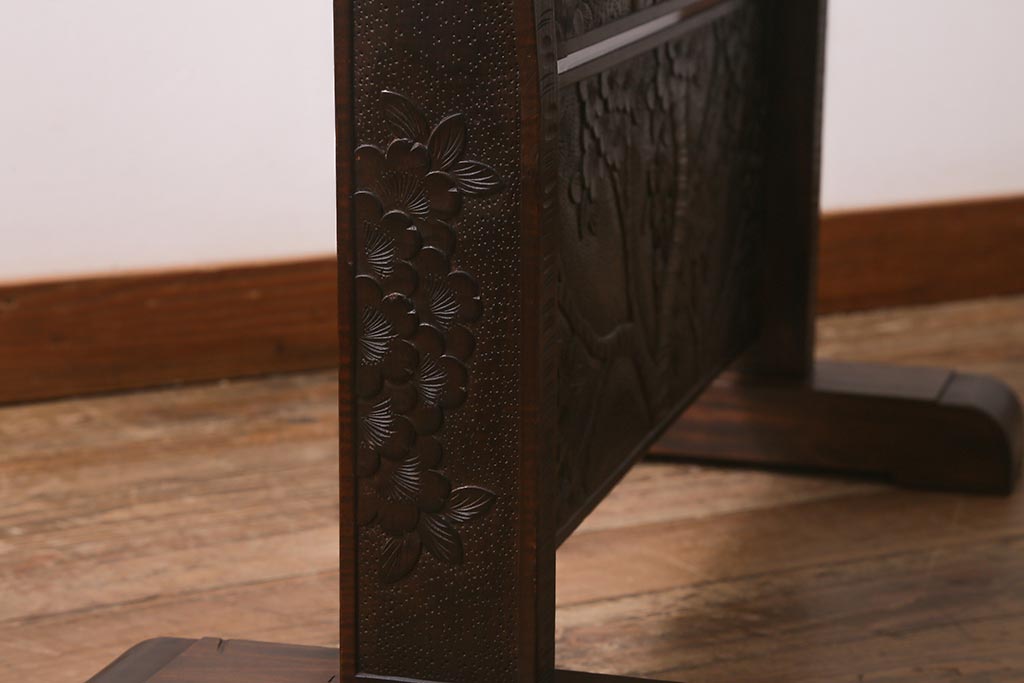 ビンテージ家具　伝統工芸　軽井沢彫り　桜の彫りが目を引く姿見(鏡、ミラー、ヴィンテージ)(R-043126)