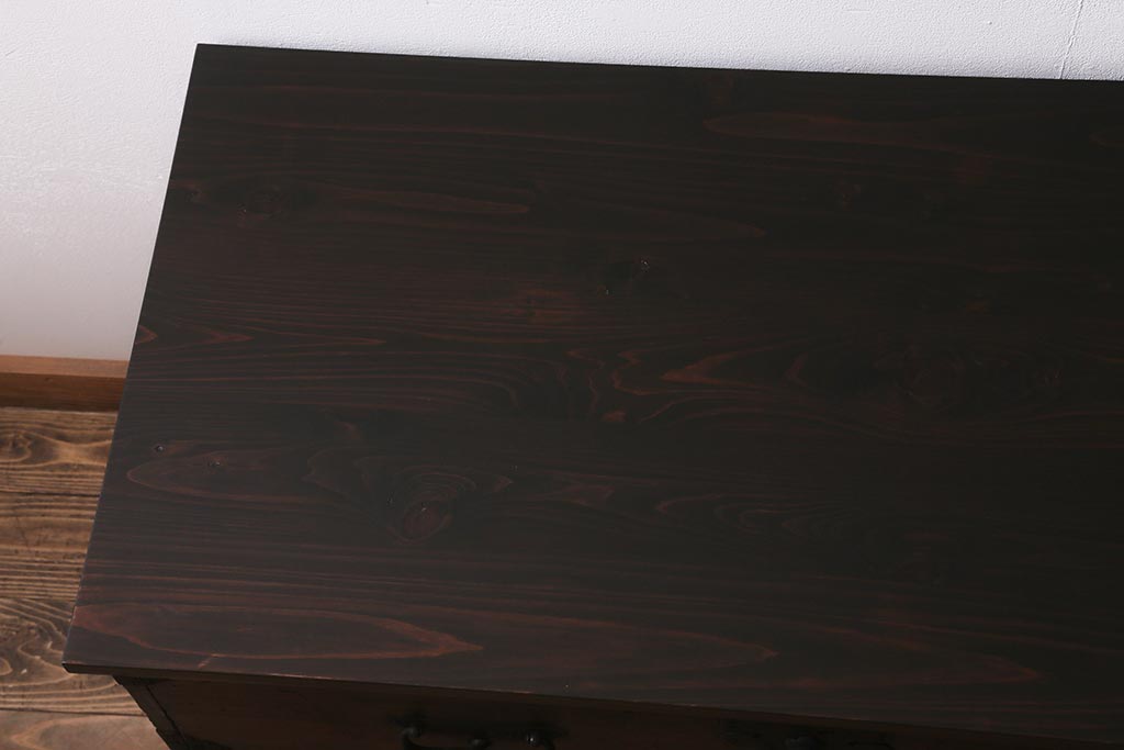 アンティーク家具　明治期　桐材　上質な造りの脚付箪笥ローボード(時代箪笥、桐箪笥、桐たんす)(R-043139)