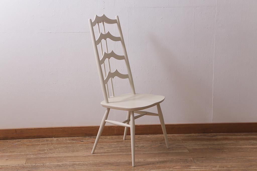 ヴィンテージ家具　イギリスビンテージ　ERCOL(アーコール)　ペイント　希少!洗練された佇まいのラダーバックチェア(ダイニングチェア、椅子)(R-043218)