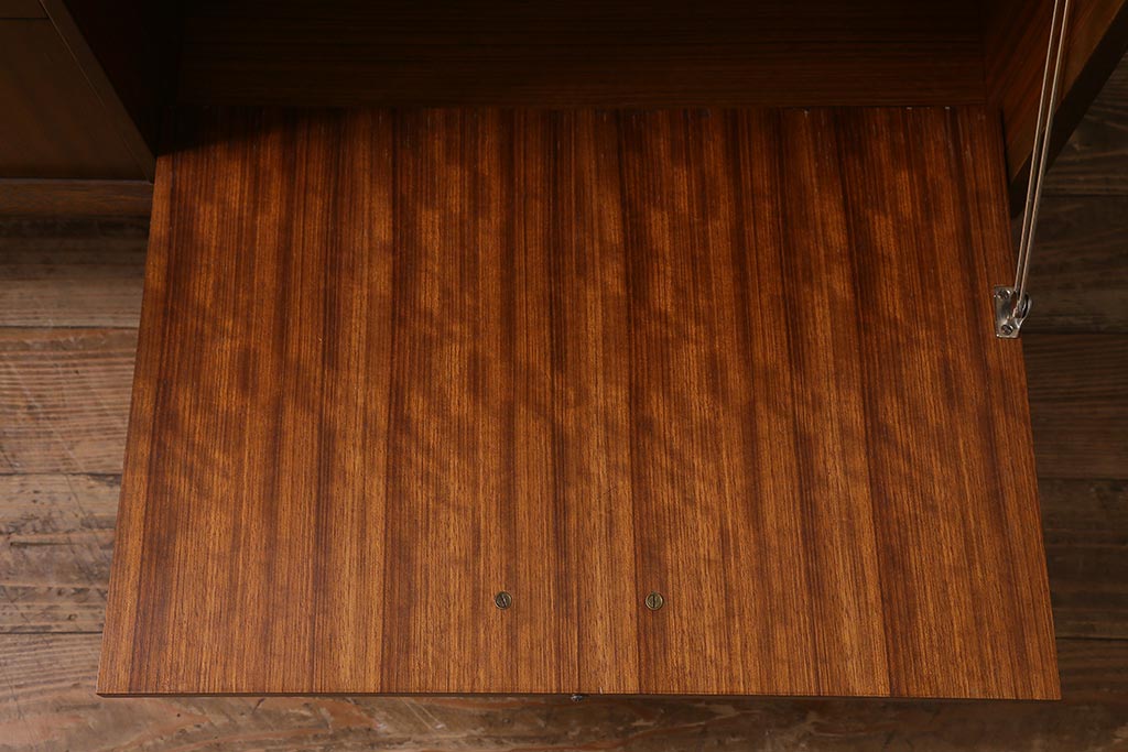 ヴィンテージ家具　北欧家具　G-PLAN(ジープラン)　ルームディバイダー(収納棚・飾り棚・陳列棚、ビンテージ)(R-043300)
