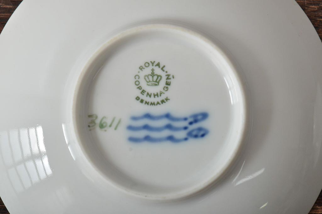 ROYAL COPENHAGEN(ロイヤルコペンハーゲン)　花柄小皿4枚セット(オーバルプレート、洋食器)(R-043333)